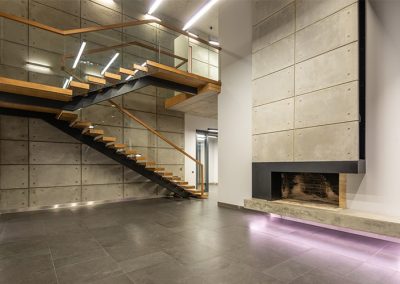 Steinbrot ehf. Gólf og veggir. Náttúrusteinn í úrvali.